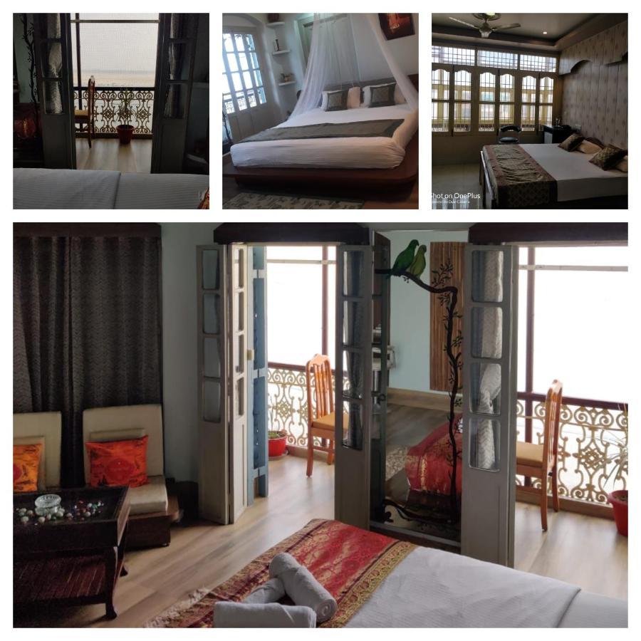 Shiva Ganges View Guest House Varanasi Bagian luar foto