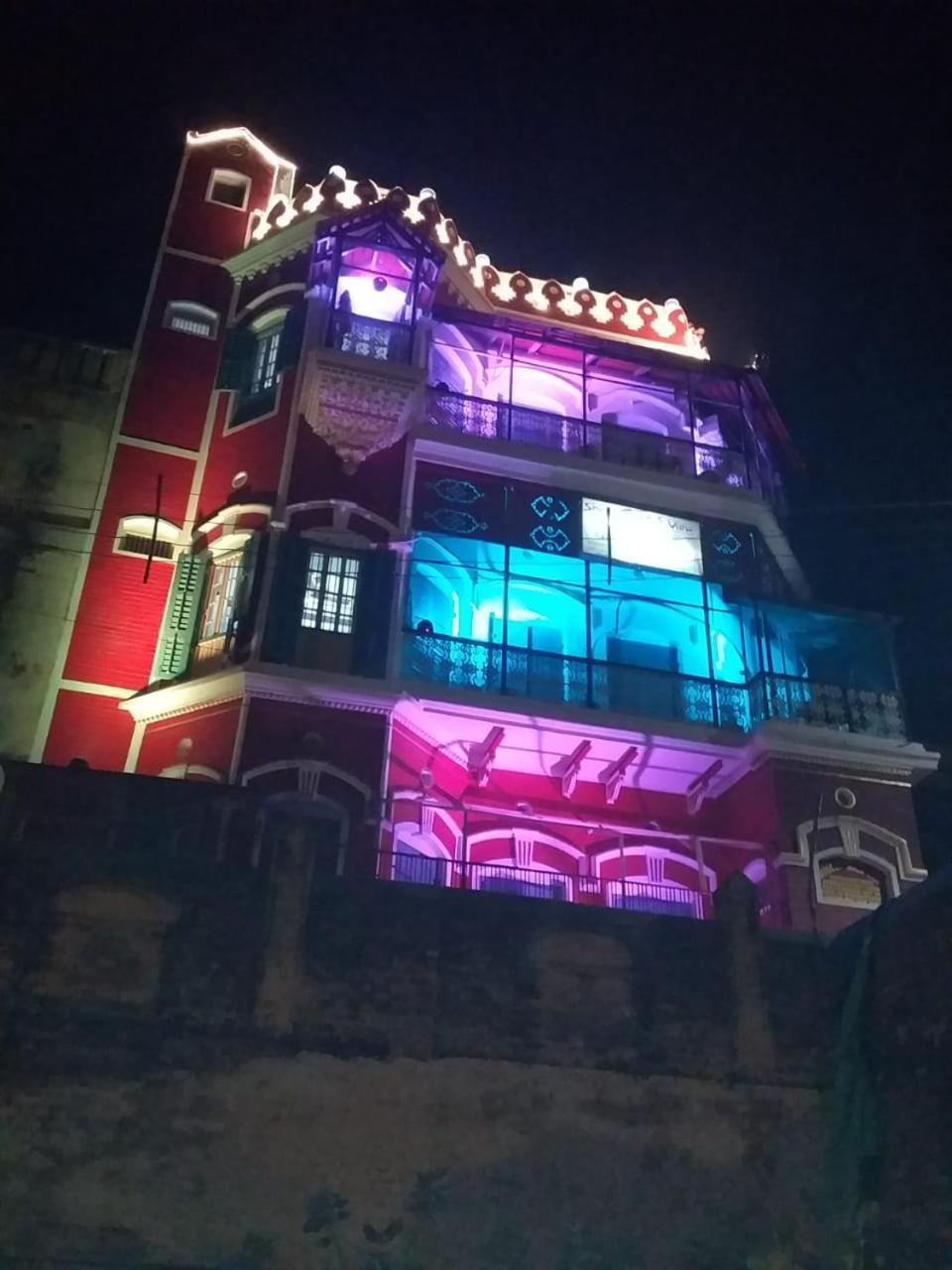 Shiva Ganges View Guest House Varanasi Bagian luar foto